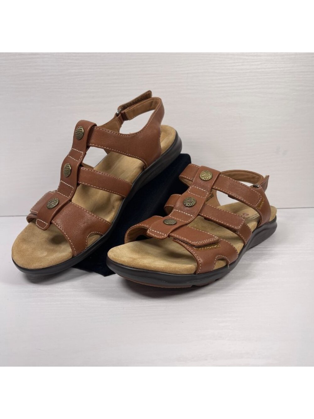 Clarks Unstructured Kylyn Step Sandals Women’s Sz 10 Dark Tan Leather Adjustable